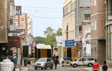 الحكومة اليمنية تواصل تعزيز حضورها في المحافظات المحررة