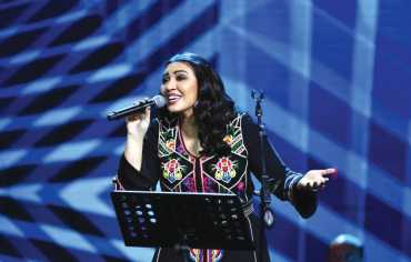 أسماء لمنور: اللون الخليجي يسيطر على ألبومي الجديد