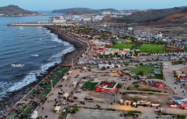 عدن تطوي إجازة عيد فطر استثنائية وسط استقرار أمني