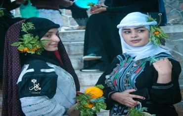 عيد “المشاقر”.. احتفاء يمني بإرث جمالي متجذر يجسد الهوية