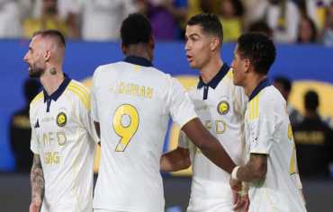 الدوري السعودي: الهلال يحصد بطاقة النخبة ورونالدو يحسم صراع الهدافين