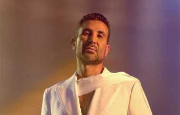 تامر حسني وأحمد سعد يلتقيان الجاليات العربية في فرنسا