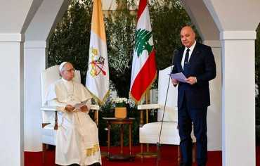 البابا اختتم زيارته التاريخية للبنان بنداء لوقف الهجمات العدائية
