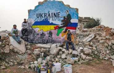 قارةٌ ترقص على الحافة