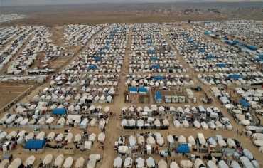 الجيش الأميركي يبدأ نقل معتقلي "داعش" من سورية إلى العراق