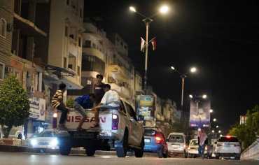 عدن تبصر النور بعد 13 عاما من العتمة والظلام