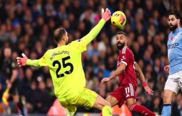 قمم الأحد الكبير.. من مواجهة السيتي وليفربول إلى كلاسيكو فرنسا