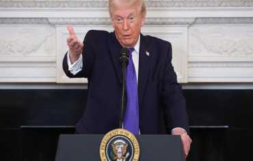 ترامب: أدرس توجيه ضربة محدودة لإيران