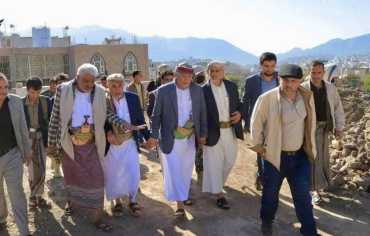 تعثّر الحوثيين في تشكيل حكومتهم يرسّخ قبضة سلطتهم الخفيّة