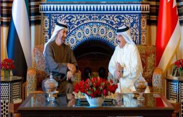 الشيخ محمد بن زايد يلتقي ملك البحرين في أبوظبي