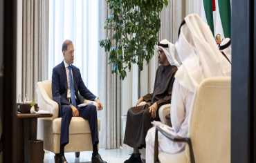 الشيخ محمد بن زايد يبحث مع نائب رئيس وزراء روسيا تعزيز الشراكة