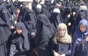«الانتقالي» يُنظِّم وقفة نسوية احتجاجية ضد الحكومة في عدن
