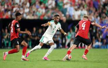 الأرجنتين تفوز على الأردن 3-1 وتعادل الجزائر والنمسا بنتيجة 3-3