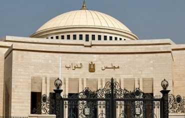 البرلمان المصري يفوض السيسي لدعم السعودية عسكرياً