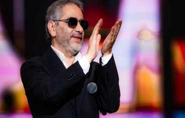 صوت فضل شاكر المفقود... غناء برهبة وقلق